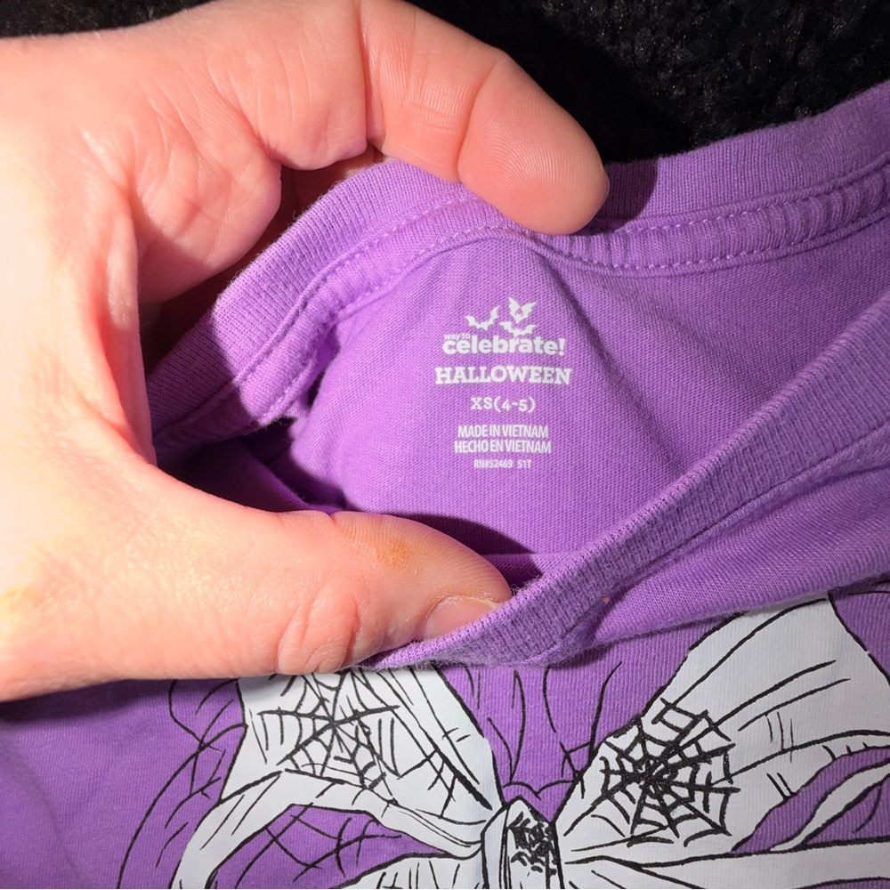 Toddler Girls Graphic Tee bundle - Size XS - Picture 6 of 8